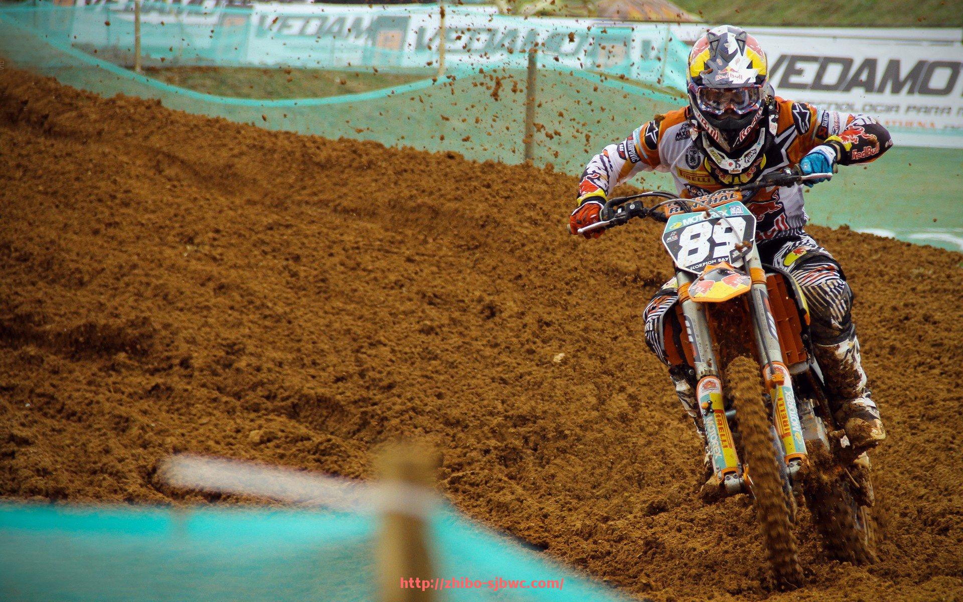 世俱杯直播-中超联赛山东鲁能对重庆斯威比赛详细战报